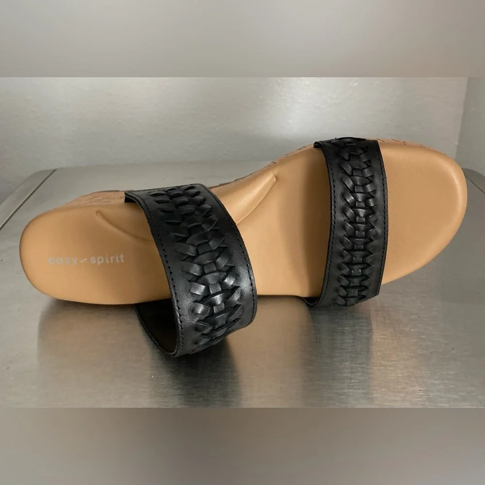 EASY SPIRIT … WOMENS Black and Tan Woven Wedges